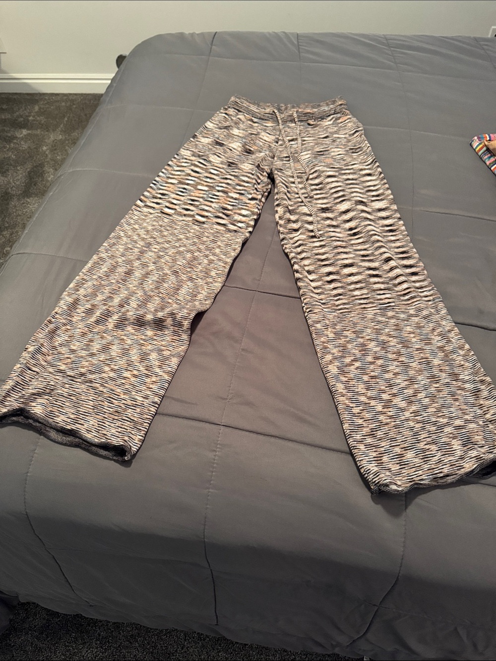 Anthropologie Little Lies. Multitone Neutral Wide-Leg Knit Pants
